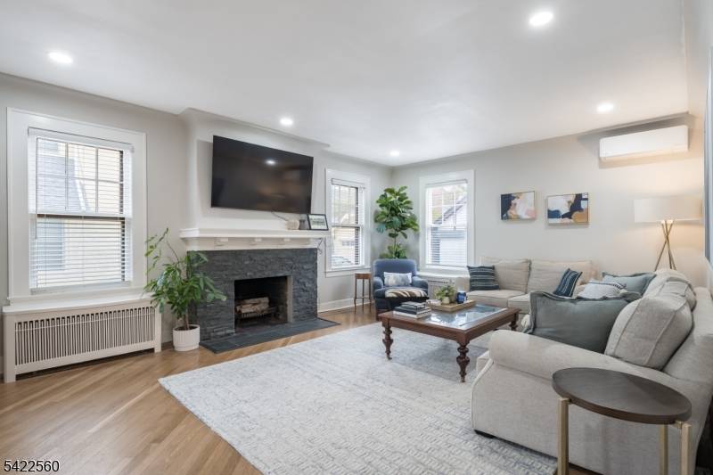 GORGEOUS TURNKEY 4 BED 2.