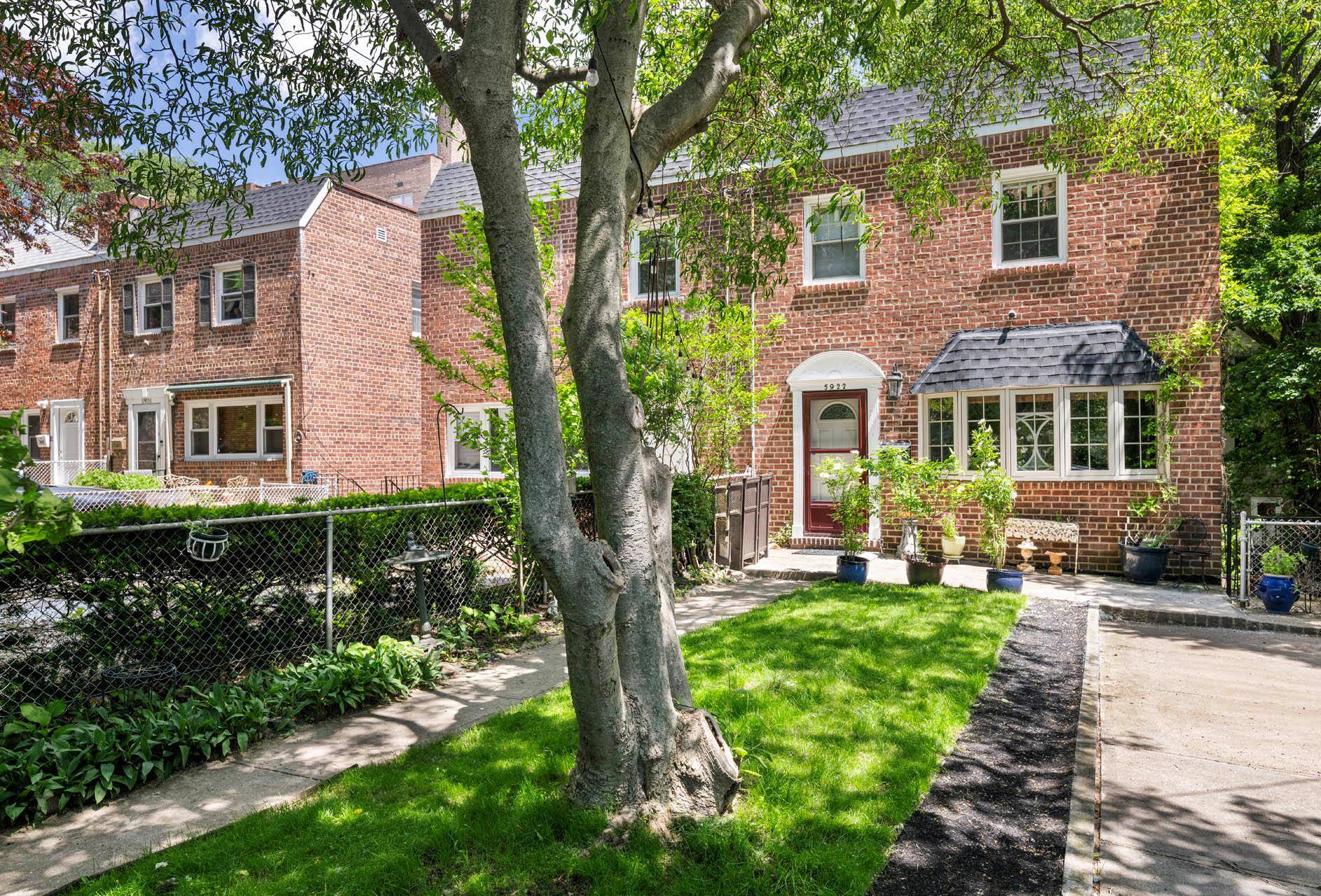 Charming Brick Semi Detached Single Family Home in Prime Riverdale Location.