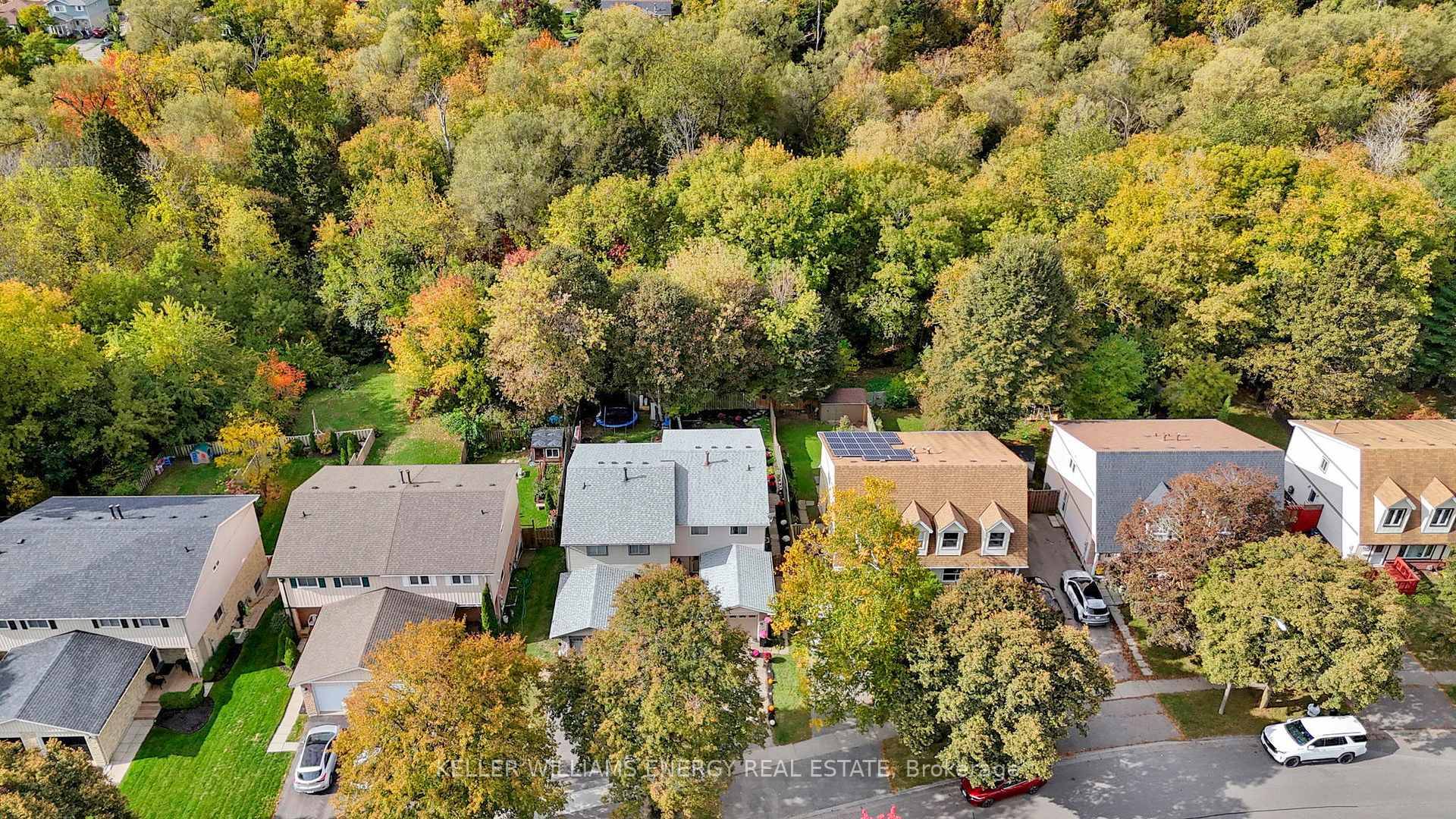 Welcome To Your Serene Ravine Lot Retreat Backing Onto Harmony Creek !