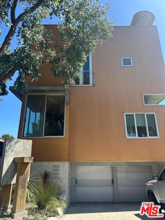 2452 Penmar Ave 2BR Marina Del Rey La