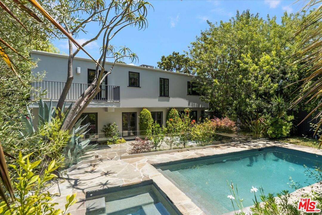3055   Nichols Canyon Rd 5BR Hollywood Hills East La