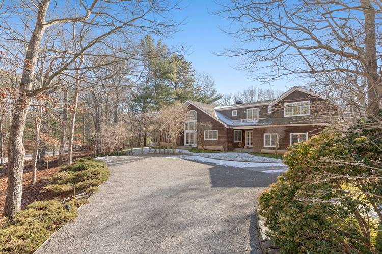 East Hampton - 4 Bedroom Post Modern