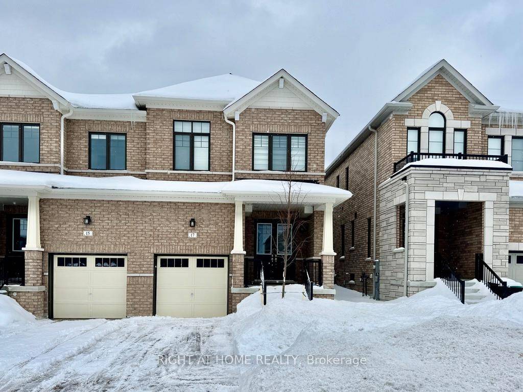 This stunning, nearly new home in the desirable Midhurst Valley neighbourhood offers plenty of space and modern features.