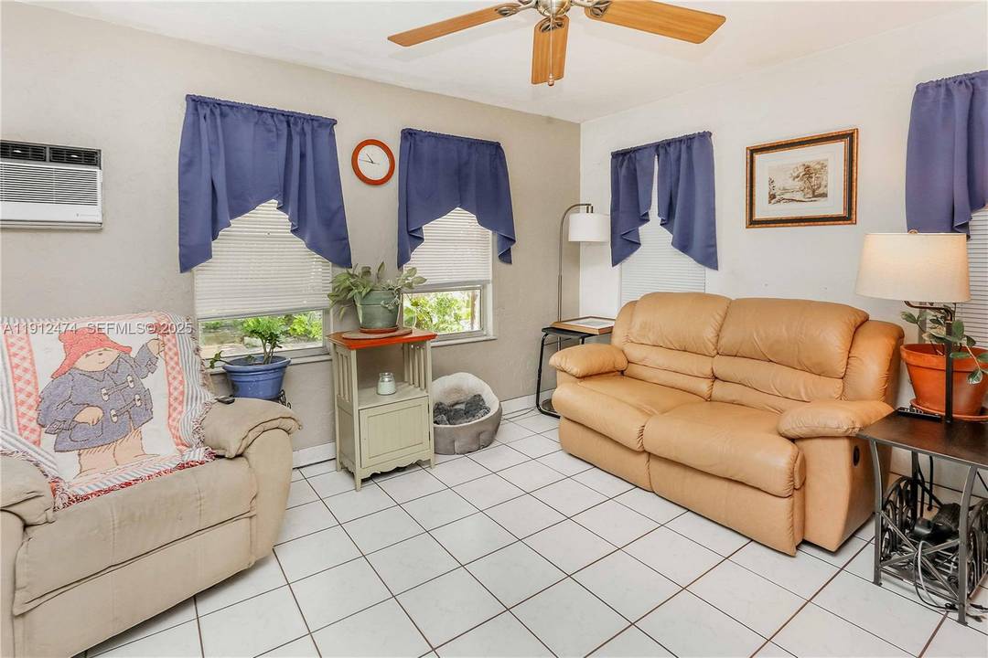 Investor opportunity, in an unbeatable location surrounded by new developments Zoned Mixed Use, 10 Stories, not to exceed 140 ft.