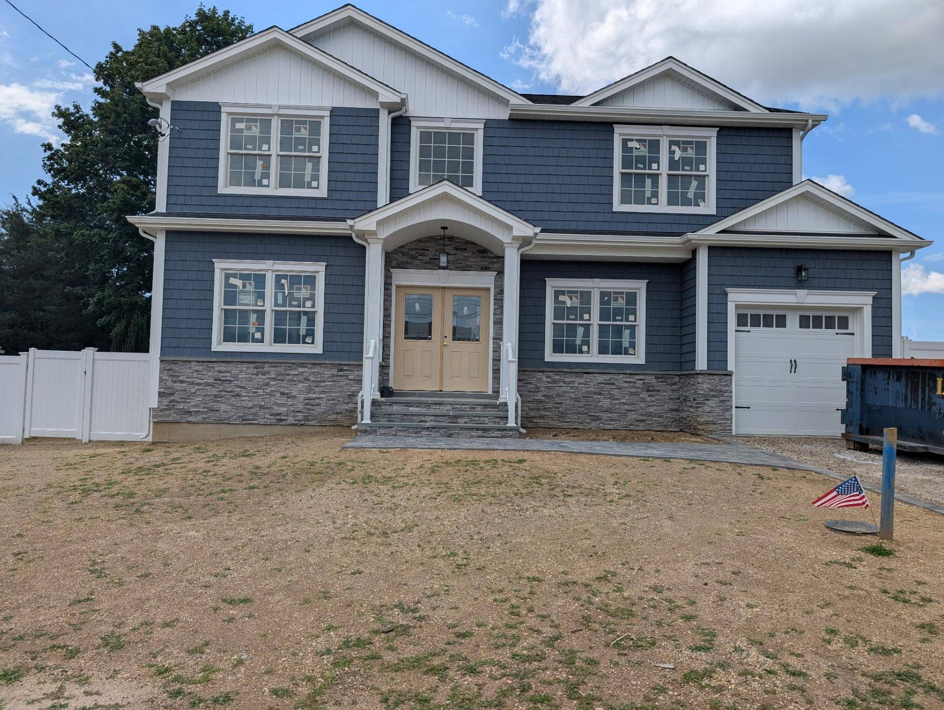 Colonial 5 Bedroom 3 Full Baths By Recognized Builders For Design amp ; Craftsmanship.