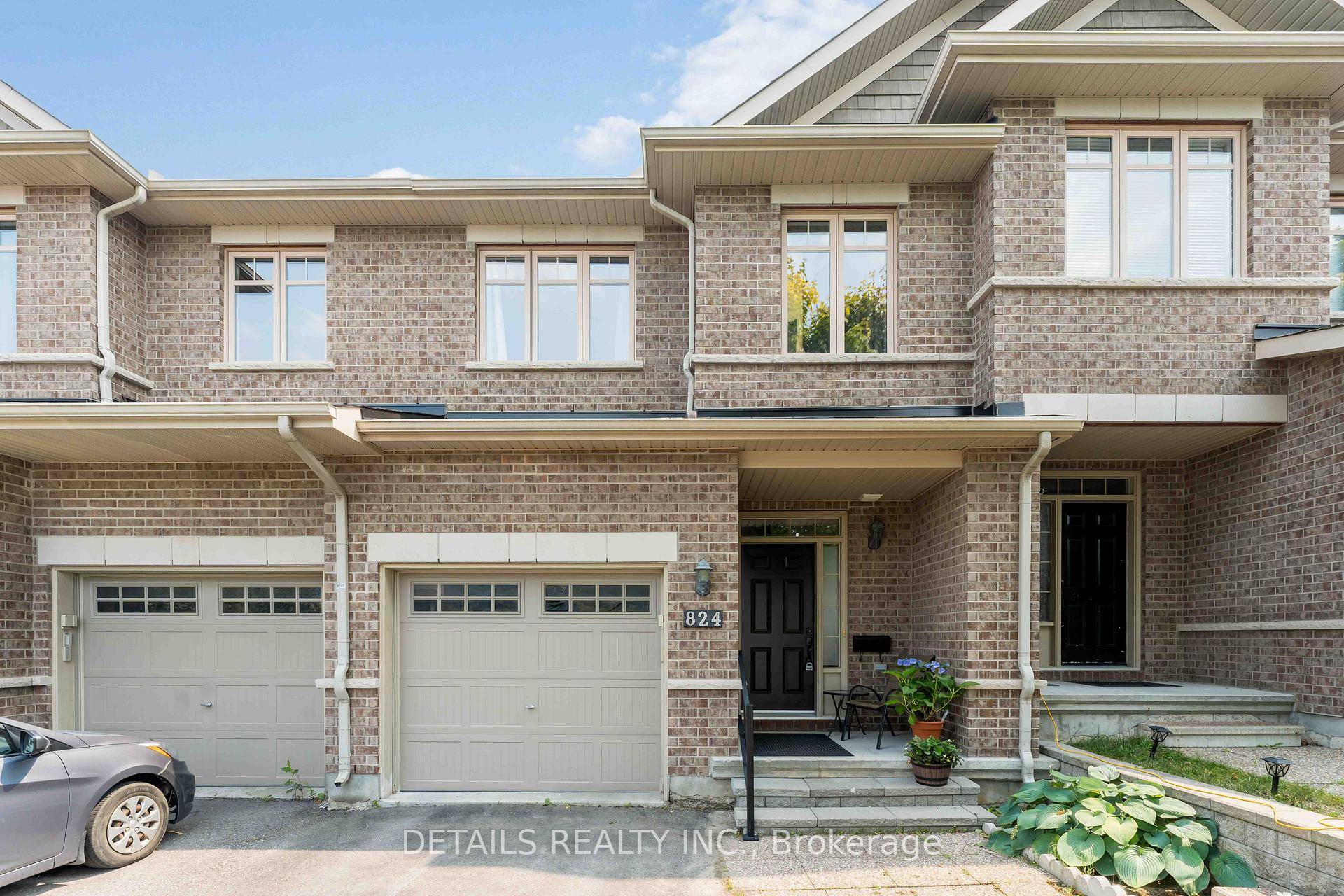 Stunning Home in Sought After Kanata Lakes with Walkout Basement amp ; No Rear Neighbours !