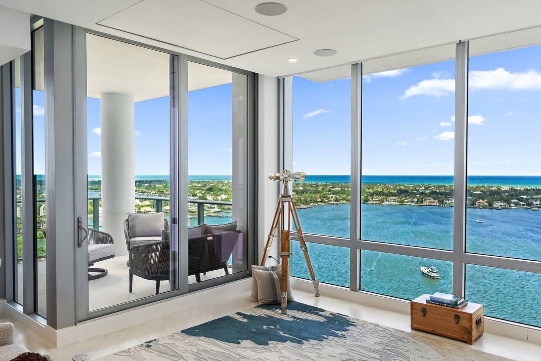 This Tiffany Suite is the largest property in Water Club, Phase I, North Palm Beach with four bedrooms, all en suite, a den, and four terraces.