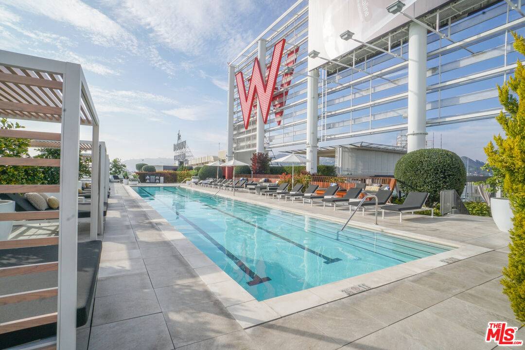 6250 Hollywood Blvd 1BR Hollywood Hills East La