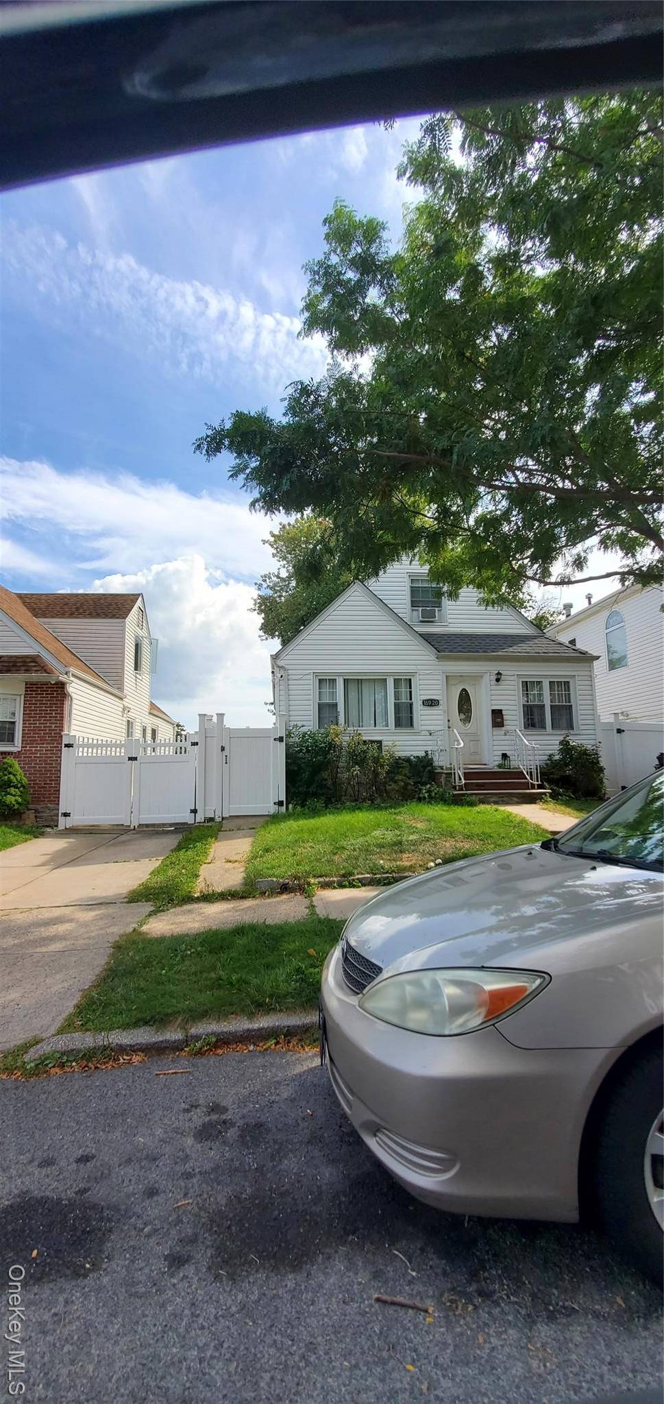 Lots of Natural Light, 4 Bedroom, 2 Full Bath, Full Finished Basement with Separate Entrance.