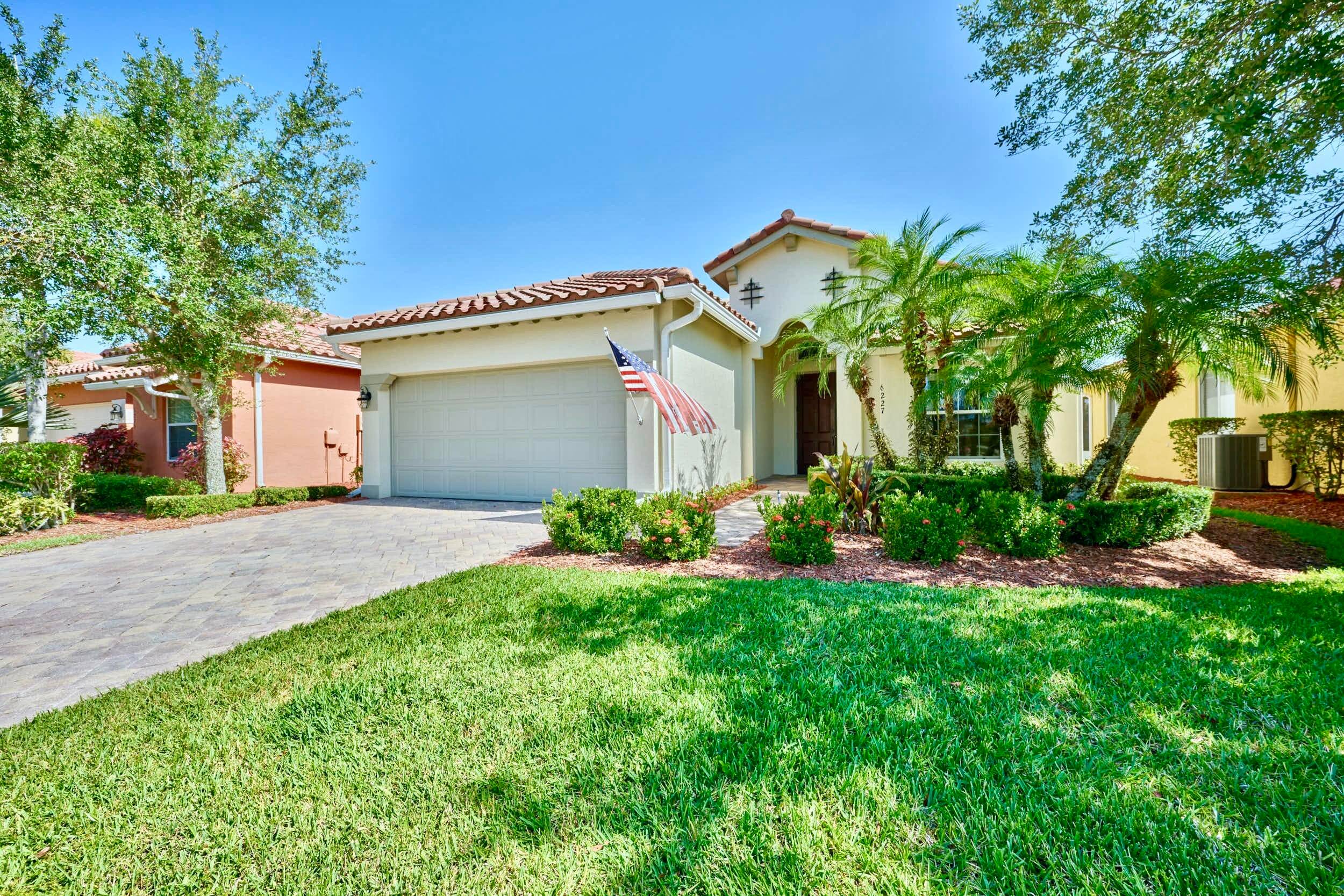 PRICED TO SELL MOVE IN READY !