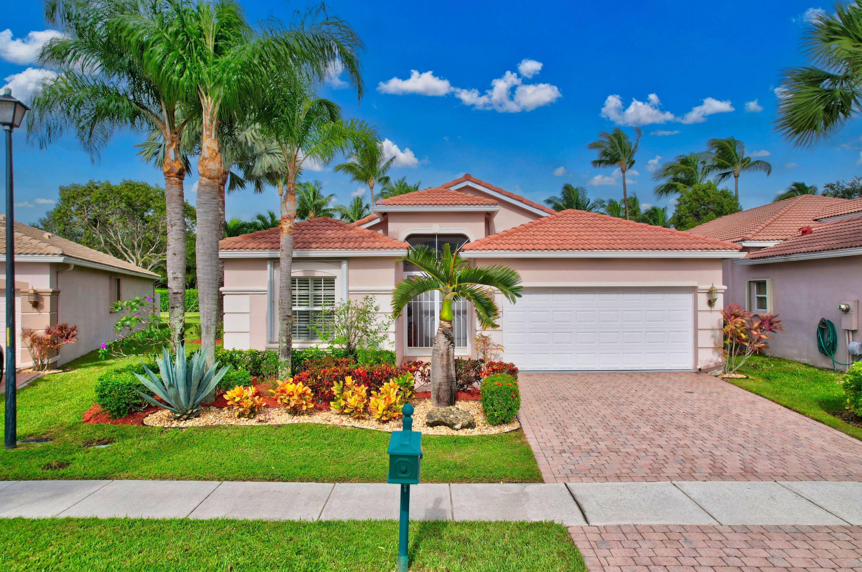 THIS BEAUTIFUL PORTOFINO COULD BE YOURS !