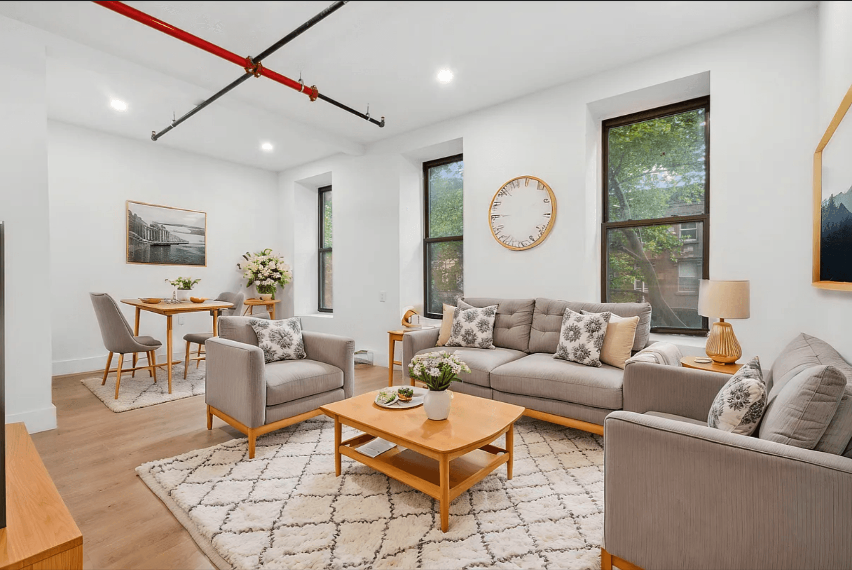 Gut Renovated 2BR 2BA in Clinton Hill This gut renovated 2 bedroom, 2 bath apartment is located on a tree lined street in Clinton Hill.
