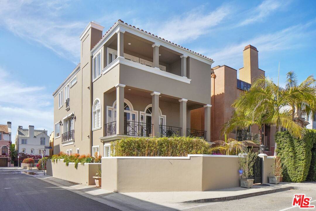 115   Ketch Mall 4BR Marina Del Rey La