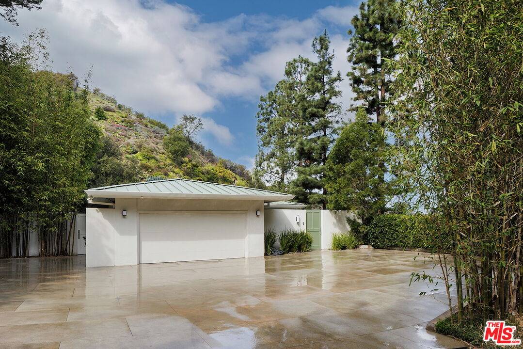 1726 Stone Canyon Rd 4BR Bel Air La