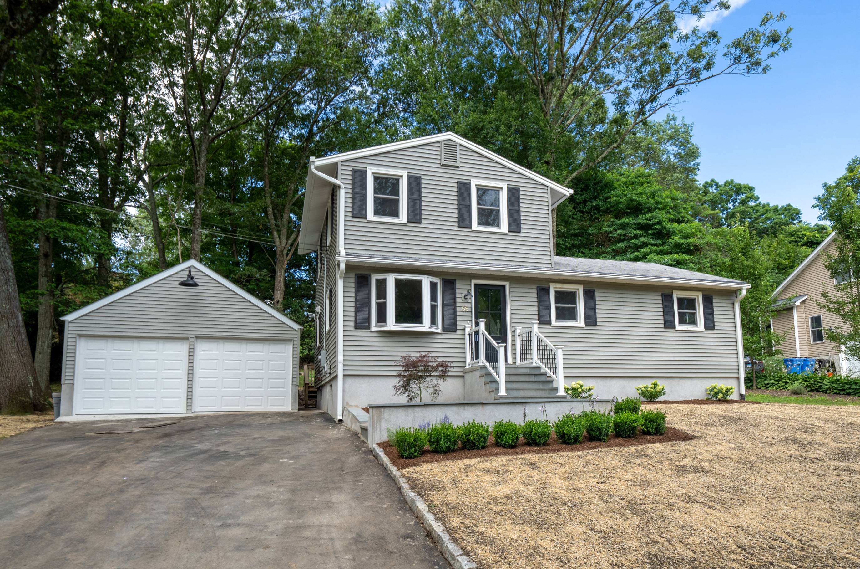 Welcome to 55 Donald Rd !
