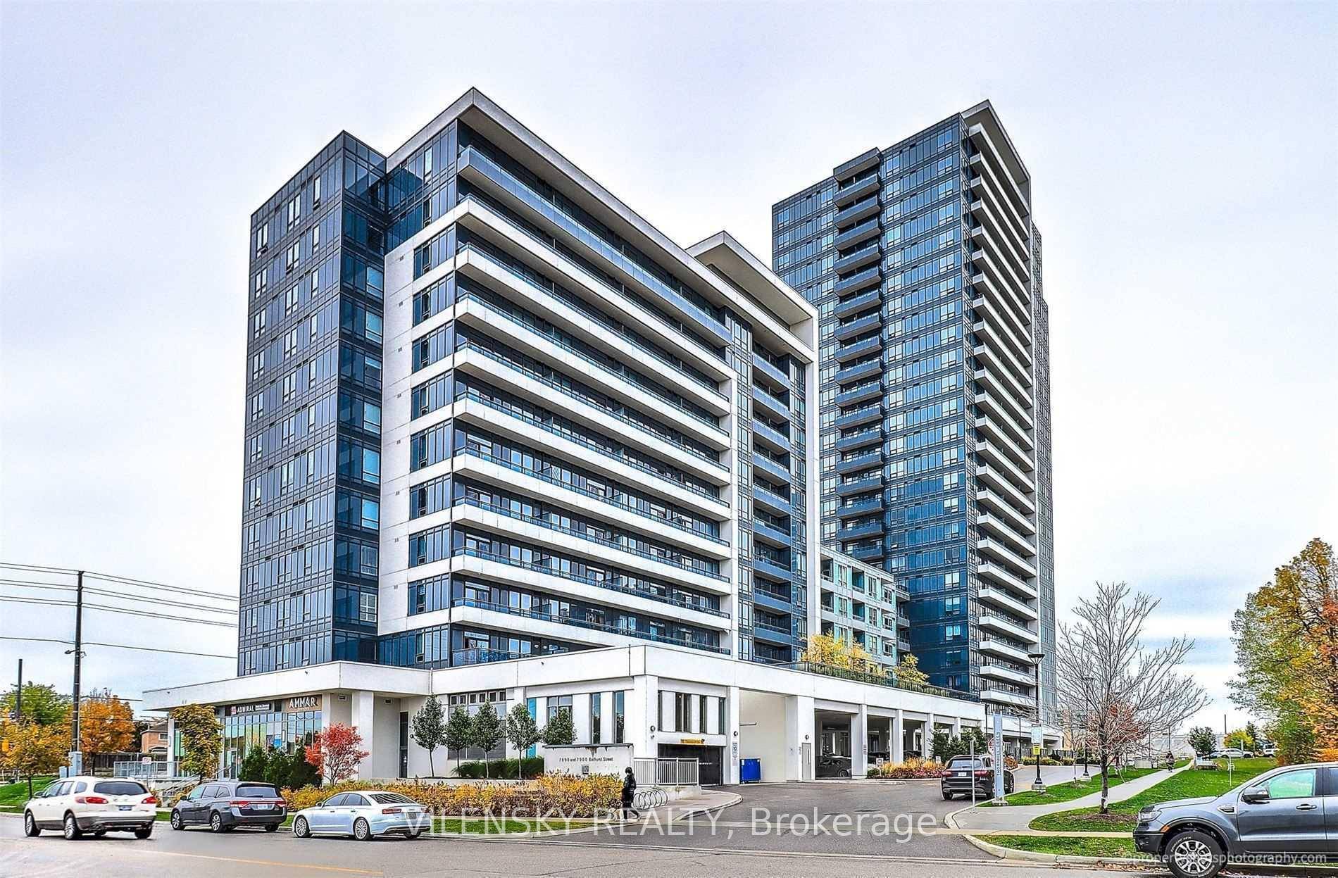 Bright And Spacious 1 Bedroom With A Great Size Balcony Located In Gorgeous amp ; Newly Built, Legacy Park Condo.