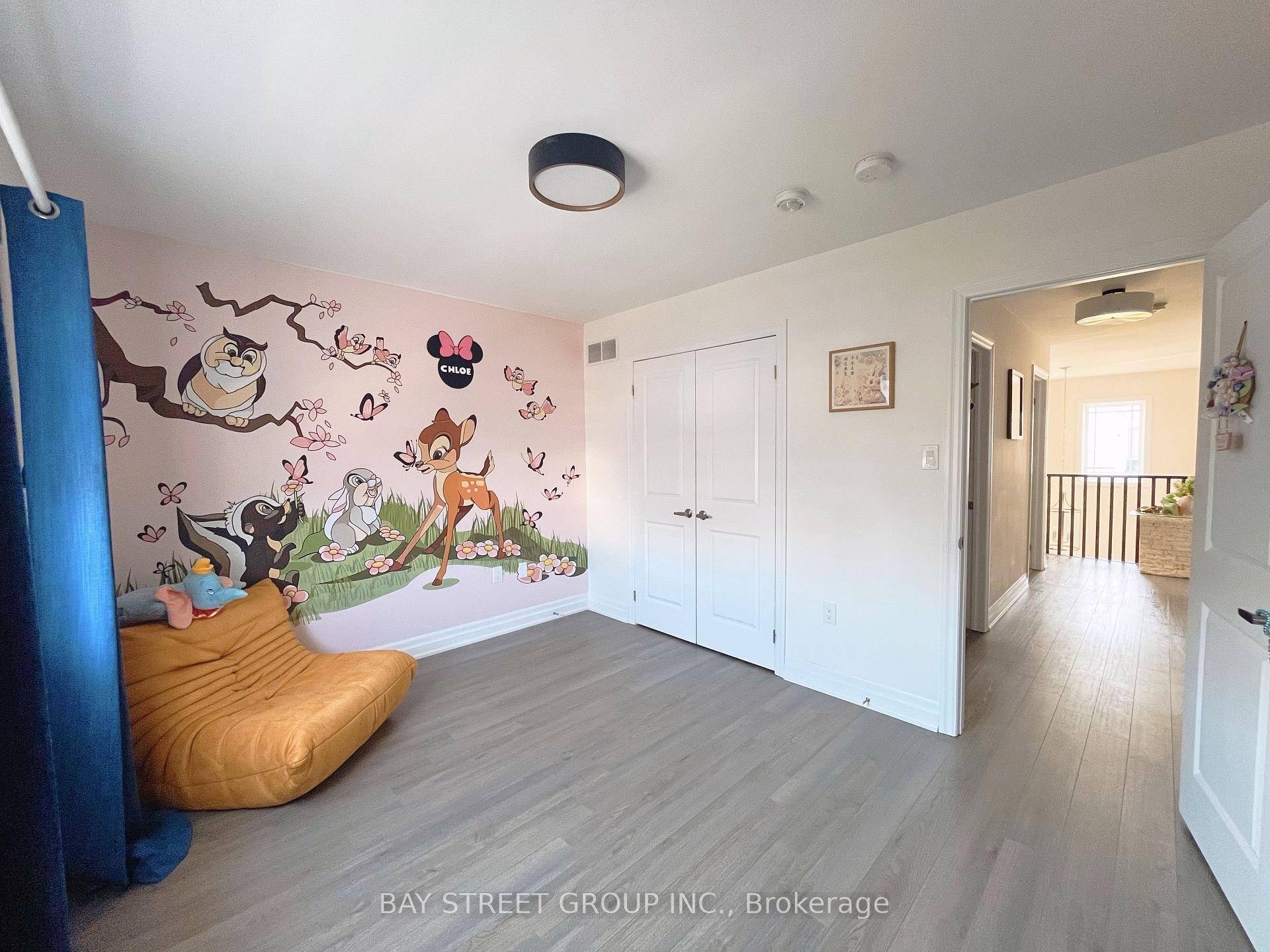 All inclusived for 2 bedrooms and one bathroom.