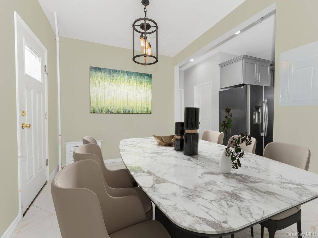 146 84 182nd Street, Springfield Gardens, NY 11413 Classic features, style, and spacious modern luxury come together at 146 84 182nd Street, a completely renovated 22' X 54' two family ...