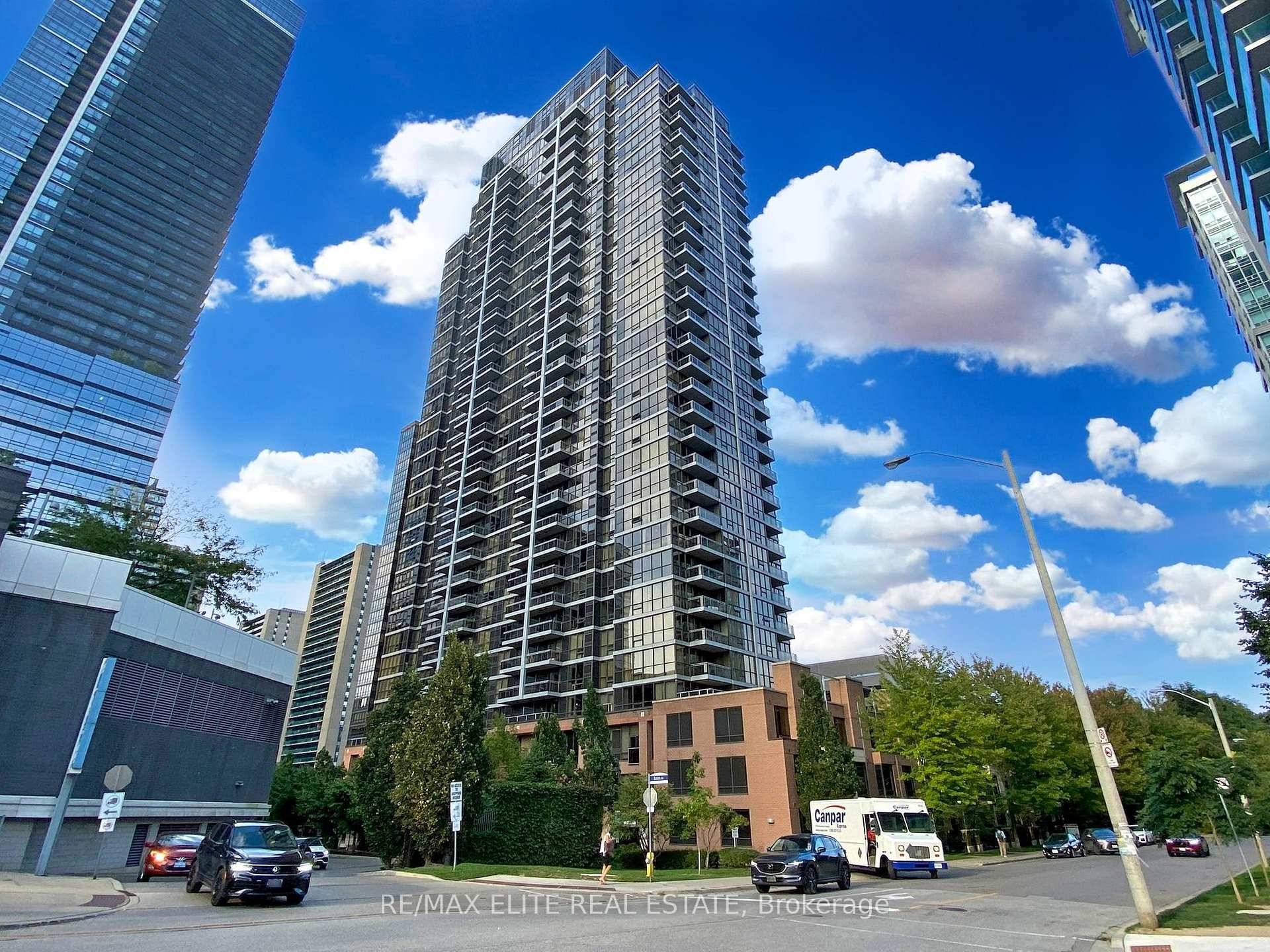 Experience luxury living at its finest in this stunning 1 bedroom plus study unit with remodelled kitchen at the prestigious Spring at Minto Gardens.