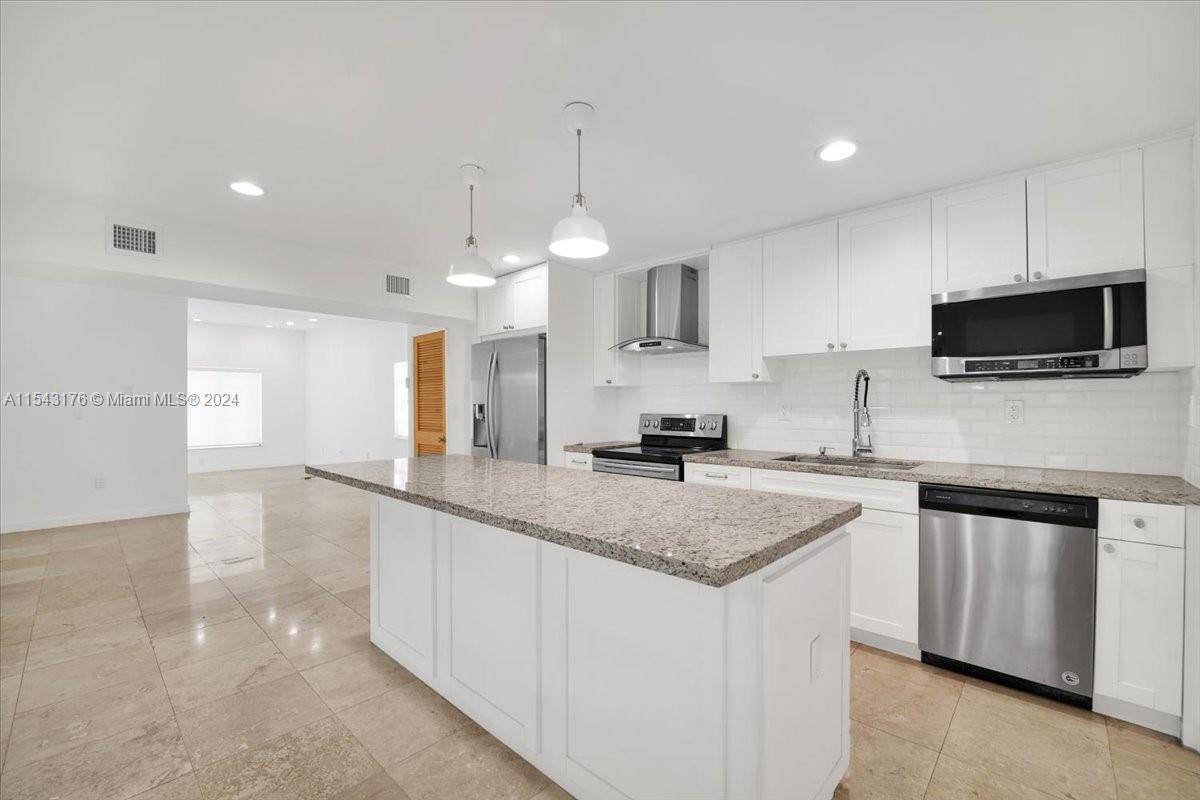 Tenant in place until August 25th, 2024 paying 3, 550 monthly.