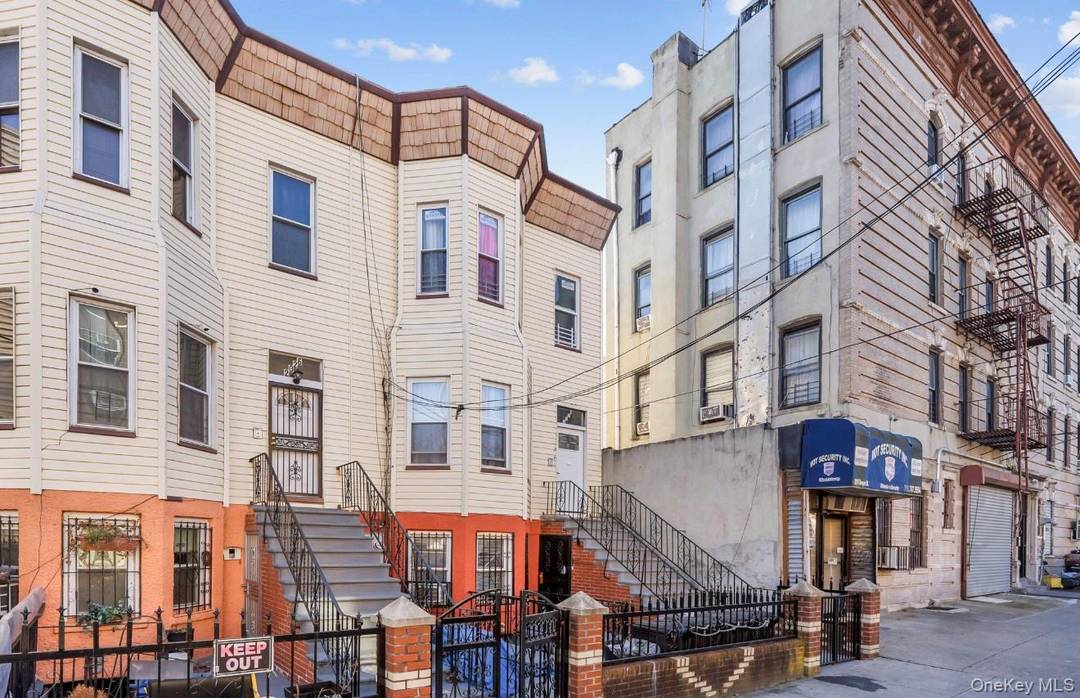2024 Bergen Street, Brooklyn, NY Income Producing 2 Family Configured as 4 Units Finished Basement Exceptional investment opportunity in the heart of Brooklyn !