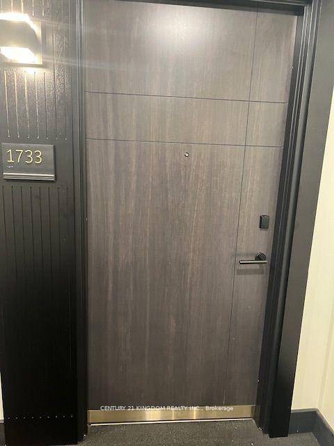 One of the most luxury Condo Towers in Waterloo, New Corner Condo, with lots of light and air.