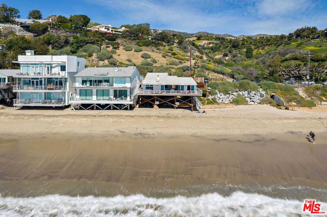 24742   Malibu Rd 2BR Malibu La