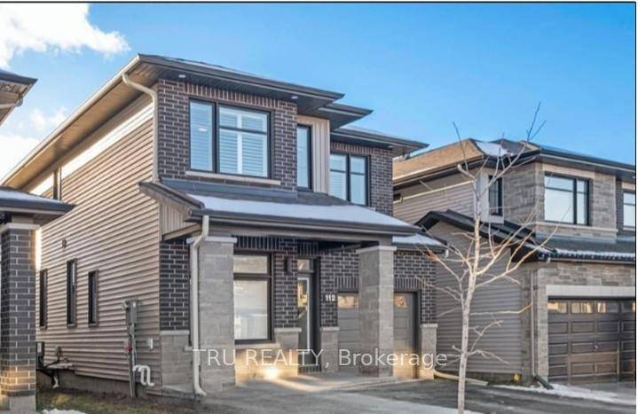 Welcome to your dream home in the heart of Findlay Creek !