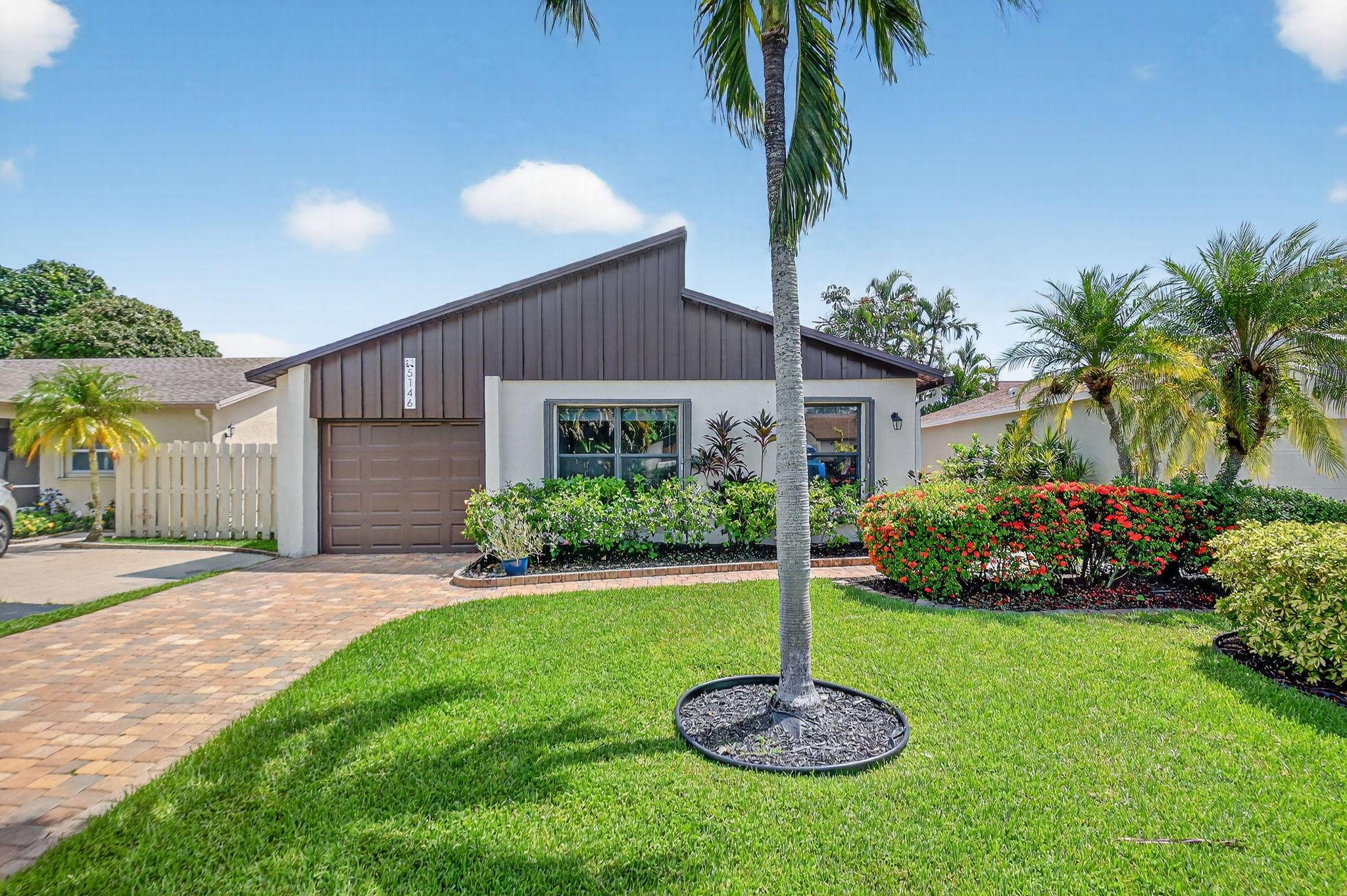 Charming 2 Bed 2 bath in a 55 community.