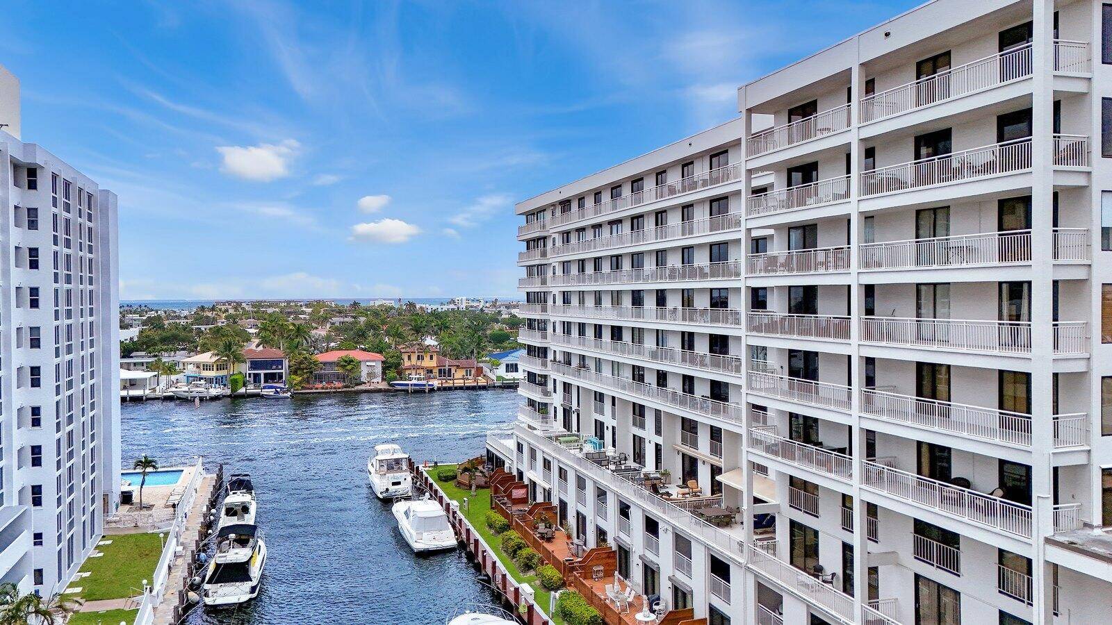 Turn your dream of coastal living into reality with this exquisite intracoastal PENTHOUSE condo boasting 2 bedrooms plus a den and 2 baths.