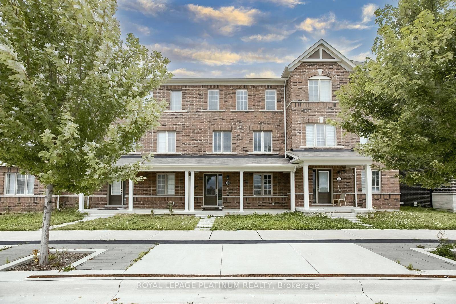 Absolutely gorgeous and fully renovated 3 1 bedroom townhome in a highly sought after and convenient location.