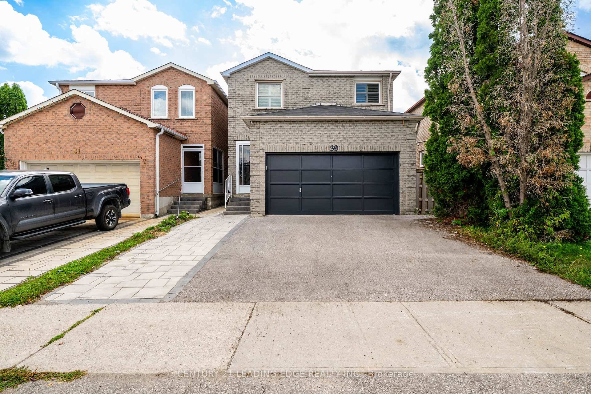 Step into this well maintained home in the high demand Middlefield neighbourhood.