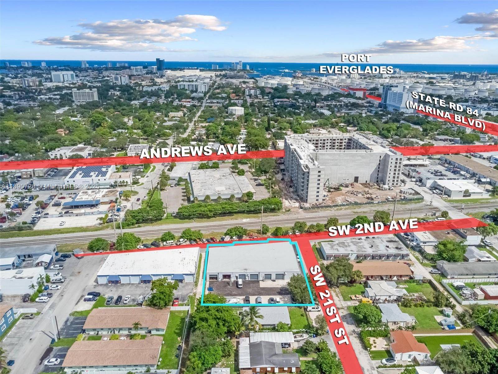 FOR SALE 201 215 SW 21st Street in Ft.