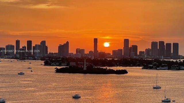 DIRECT BAY VIEW and FULLY RENOVATED 1BR and 1BA unit in the Mirador 1000.