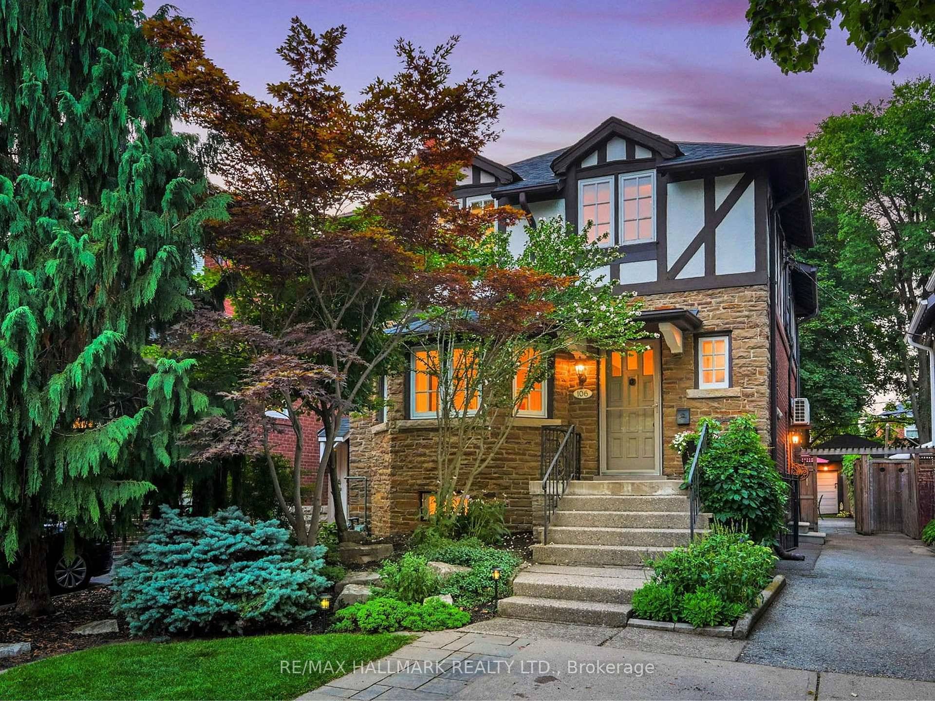 You'll absolutely LOVE this beauty, located in the desirable Cricket Club neighbourhood of North Toronto !