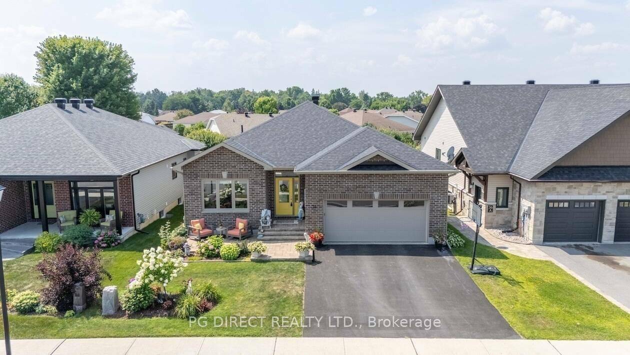Visit the REALTOR website for further information about this listing.