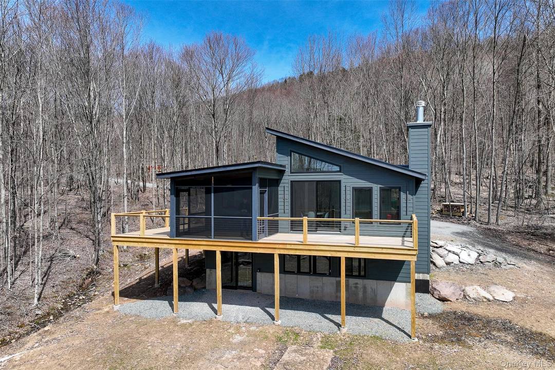 A rare lakefront rental opportunity in the heart of Sullivan County available seasonally or year round.