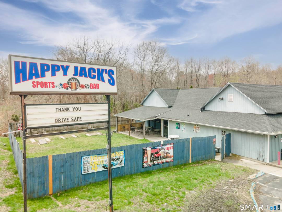 BRAND NEW ROOF 4 2026 This is a unique opportunity to own a well established sports bar, complete with real estate !