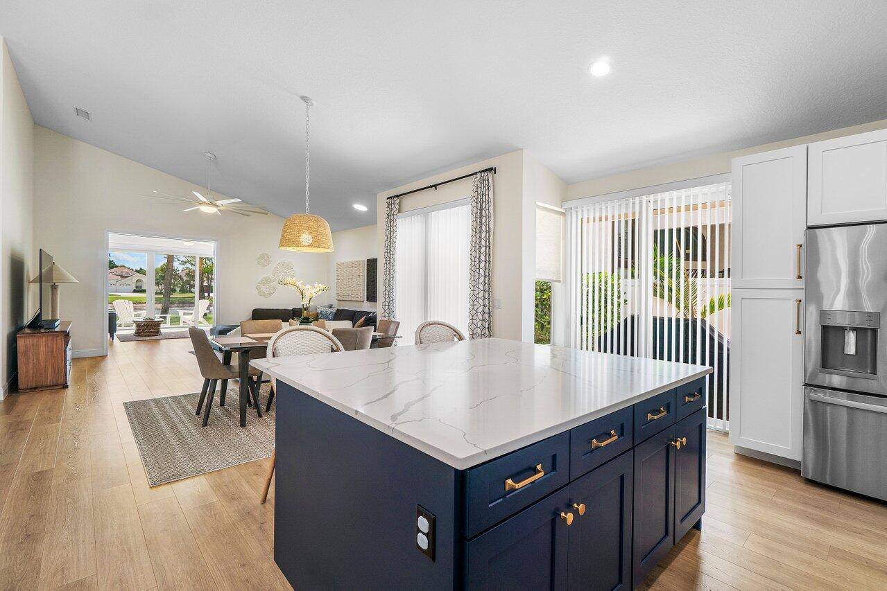 Lakefront Beauty with Sunrise Views in Eastpointe Country ClubWelcome to this beautifully renovated 3 bedroom, 2 bath lakefront home in the heart of Eastpointe Country Club.