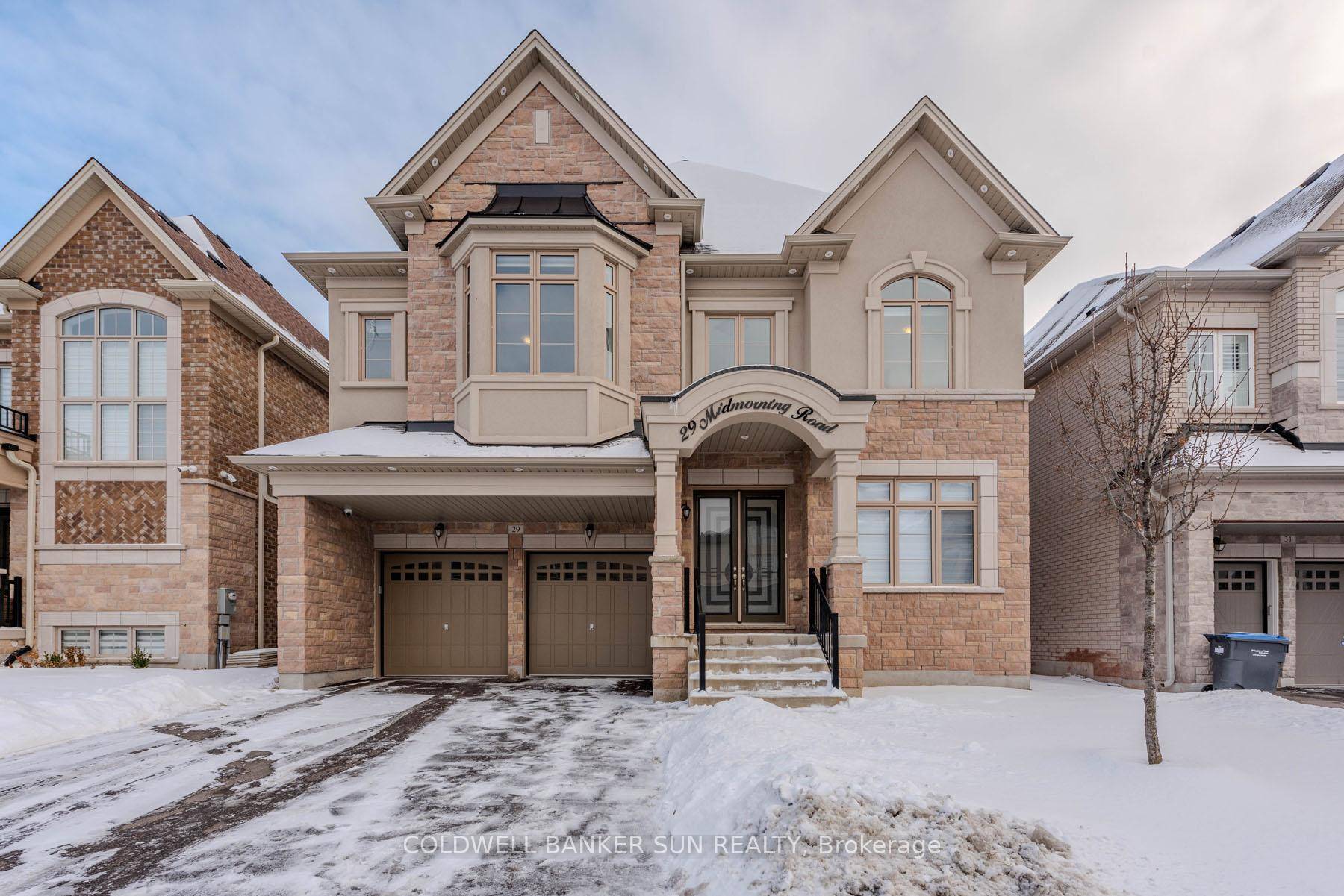 Absolutely stunning amp ; beautiful home in Premium Neighbourhood built by Regak Cresr.