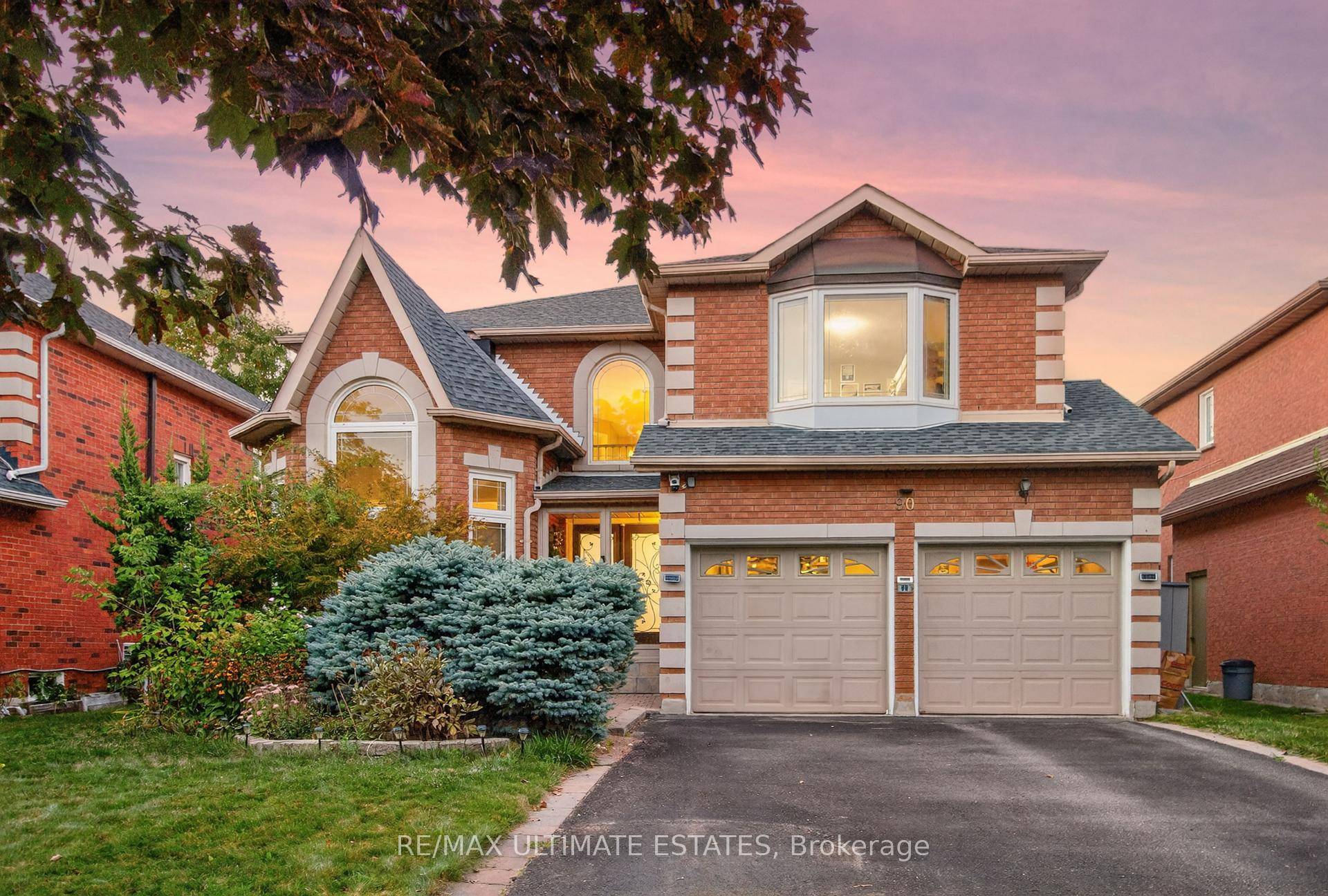 Over 3, 500 sf Elegant Detached Home on Quiet Cul De Sac, above grade with a spectacular 17 circular foyer, grand winding staircase with new wrought iron pickets, and two ...