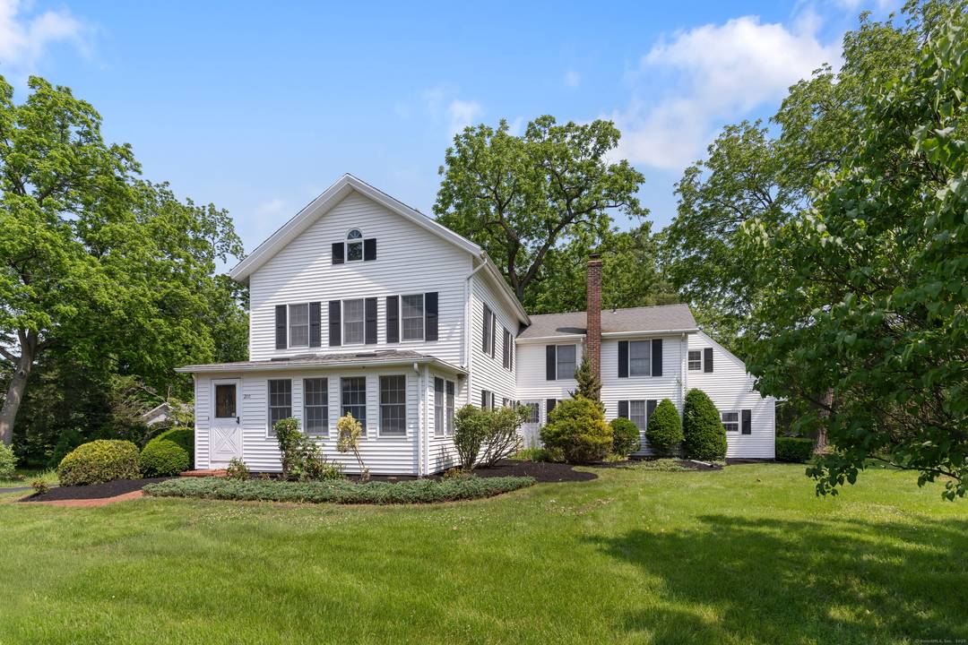 Welcome to 200 Damascus Rd.