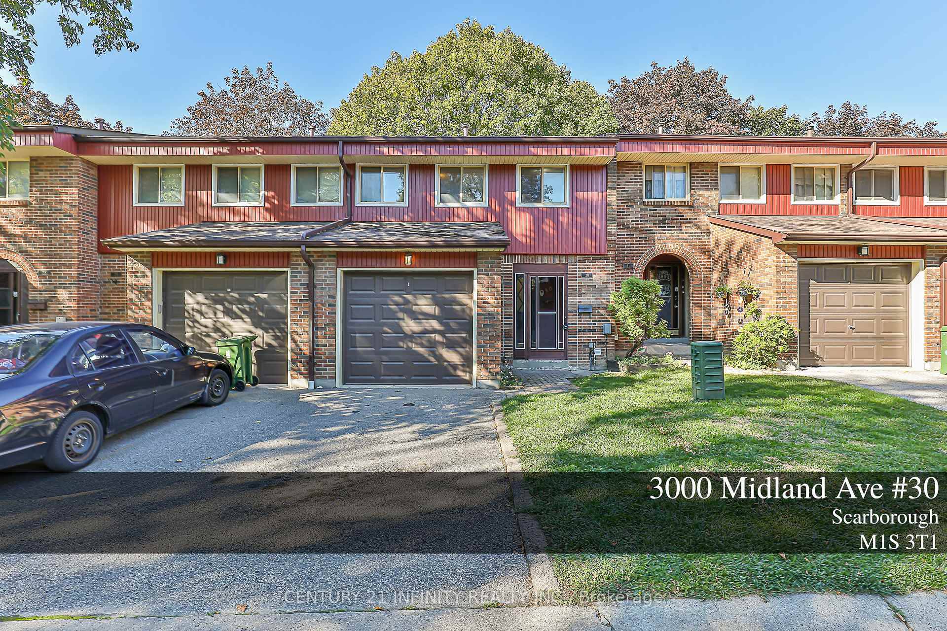 Discover this lovely townhome in one of Scarborough's most convenient locations, backing onto a peaceful ravine and creek for added privacy and scenic views.