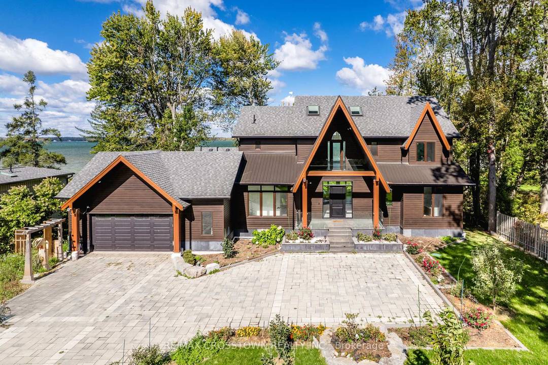 Welcome to luxury waterfront living on Lake Simcoe.