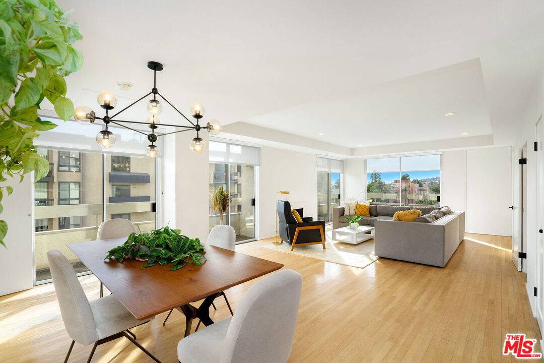 1601  N Fuller Ave 2.0 Hollywood Hills East LA