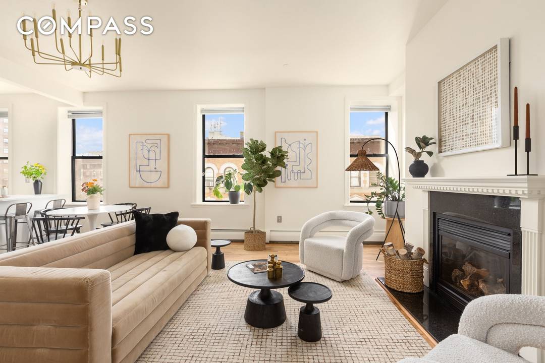 OPEN HOUSES BY APPOINTMENT ONLY !