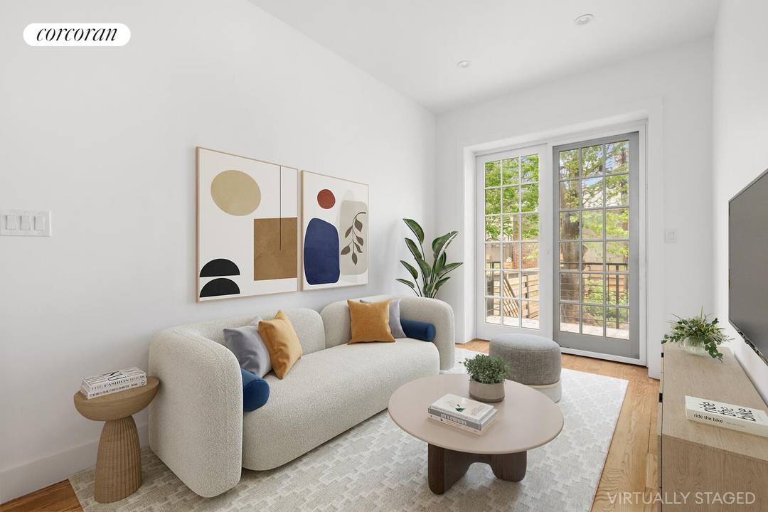 Welcome to 935 Lafayette Ave, a boutique condominium featuring 4 floor through homes in the heart of Stuyvesant Heights.