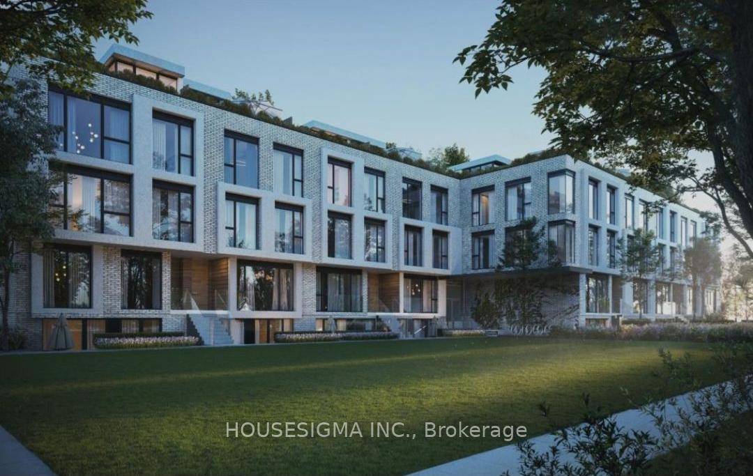 Luxury condo living with a private backyard and a terrace live the best of both worlds !