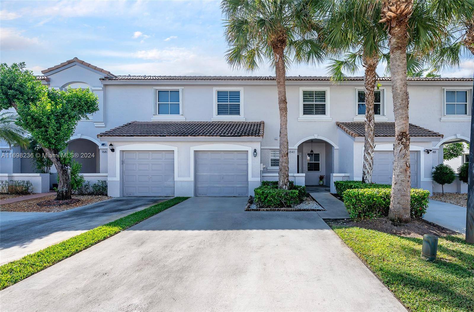 Discover this spacious 3 bedroom, 2.