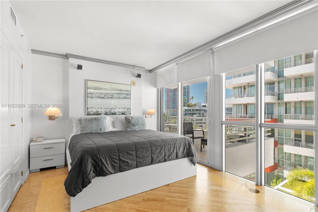 Exceptional South of Fifth opportunity at 101 Ocean Drive Unit 704, located in the iconic Hilton Bentley Beach condominium.